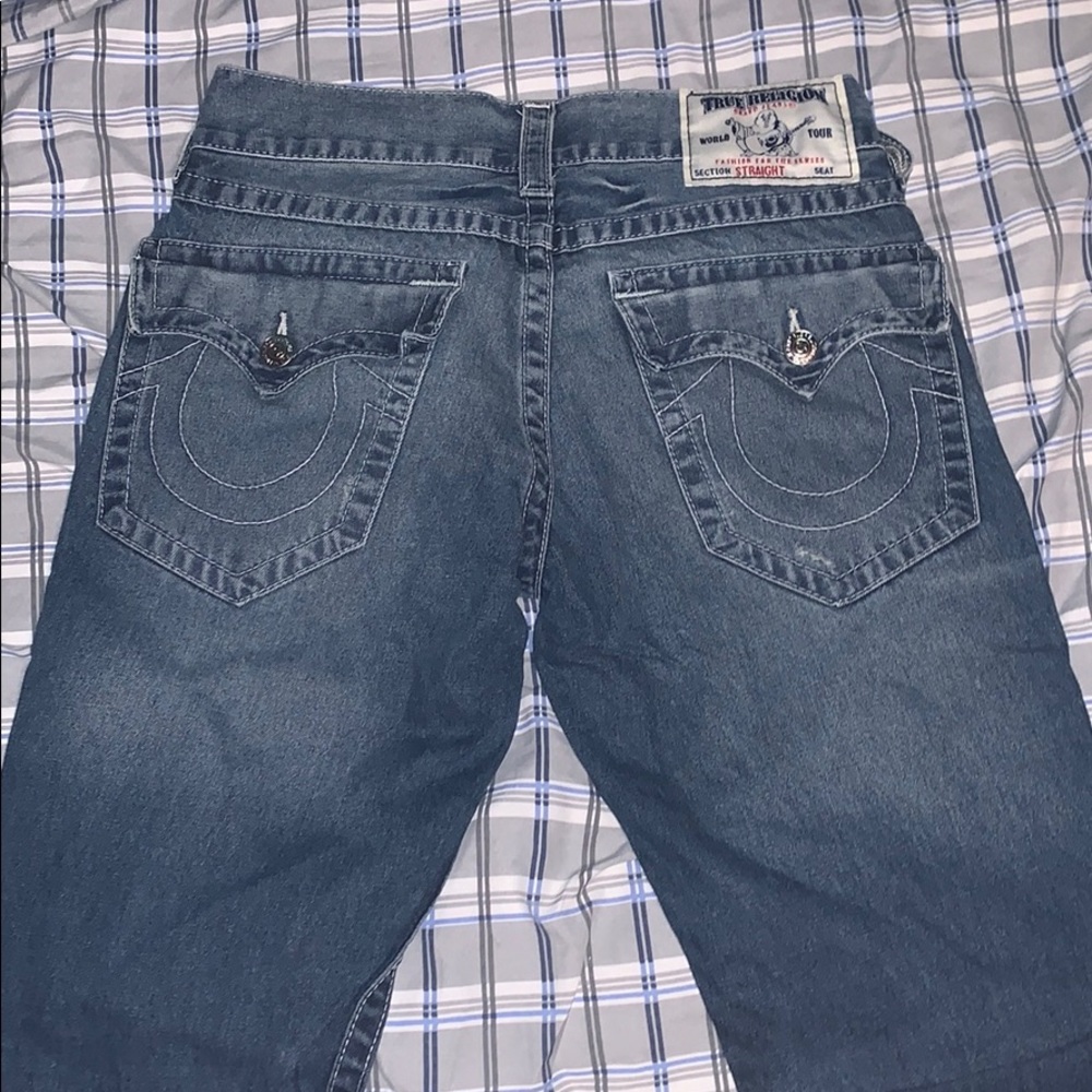 True Religion Straight fit with flips